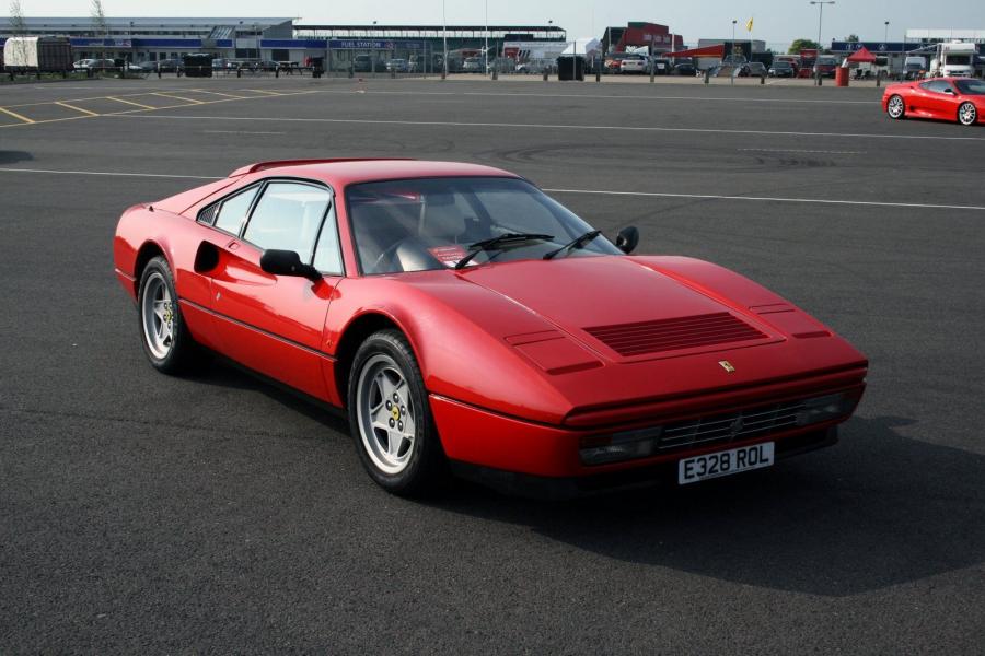  Ferrari 328 GTB 1986 года  (фото 3 из 6)